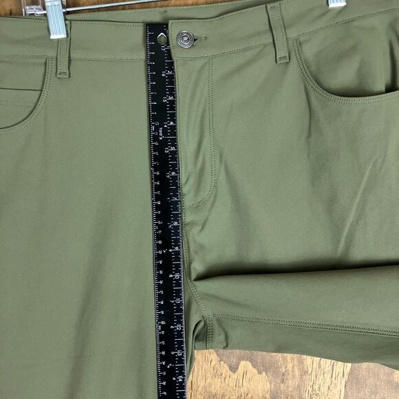 Fabletics Mens Pants Green The Don 5-Pocket Classic Straight Fit 35x32 - Picture 6 of 10